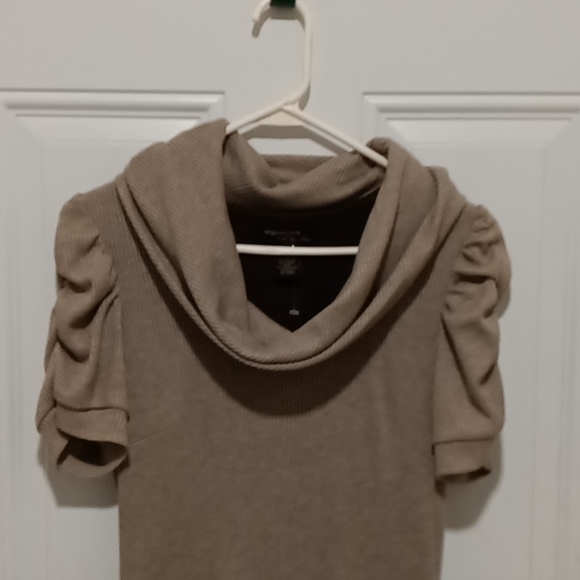 Women's sweater dress - Picture 2 of 4